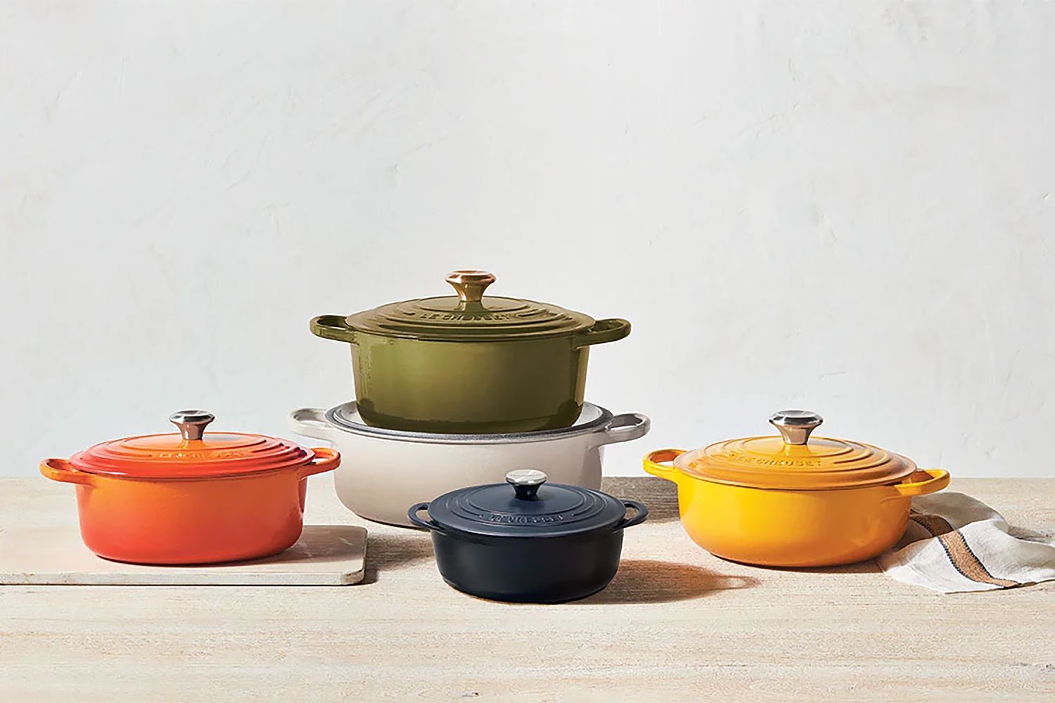 Le Creuset Signature Round Dutch Oven